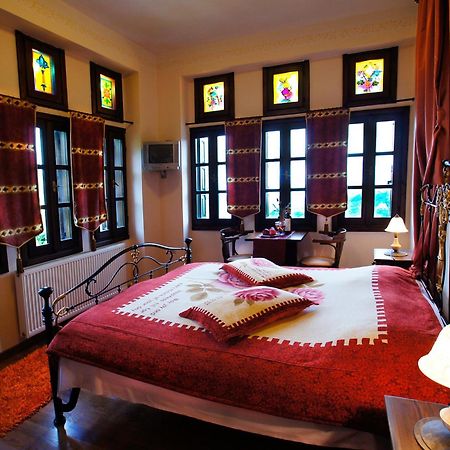Hotel Dryalos Miléai Buitenkant foto