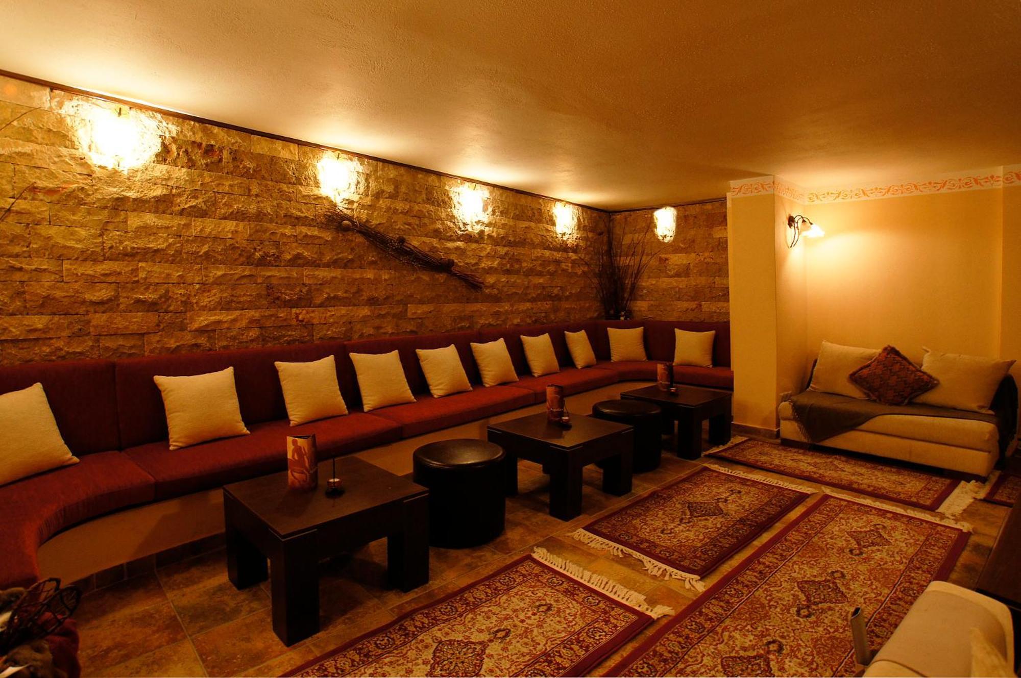 Hotel Dryalos Miléai Buitenkant foto